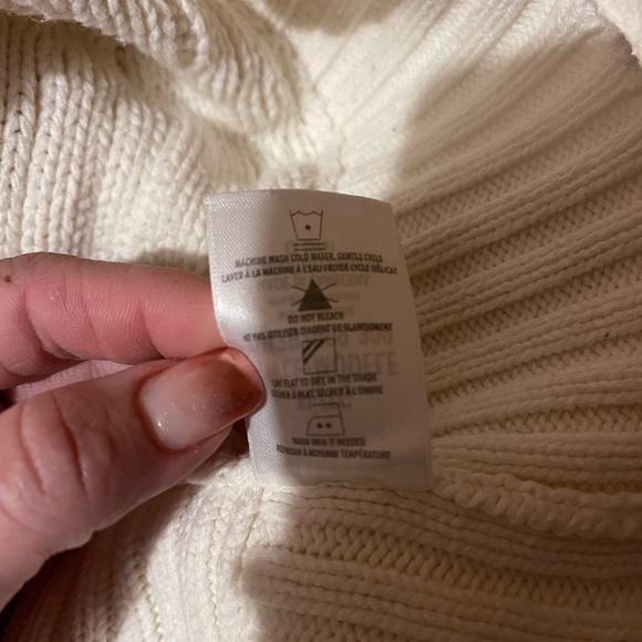 🛑Denver Hayes Cowl Neck Knit🛑 - Picture 5 of 6